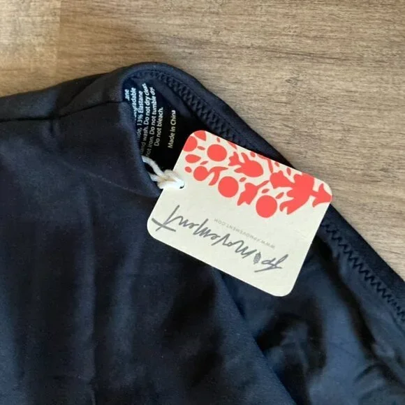 NWT Ziah Free People Fine Strap Black One Piece Swimsuit Sz US 16 One Pieces